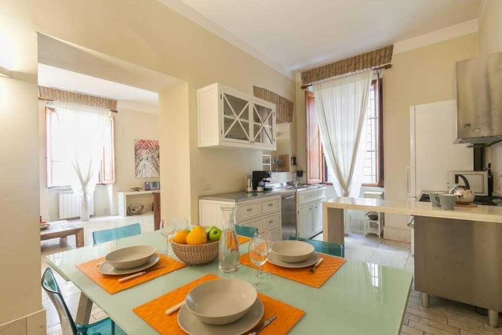 Borgo Pio - Quite And Spacious Apt Roma Exterior foto